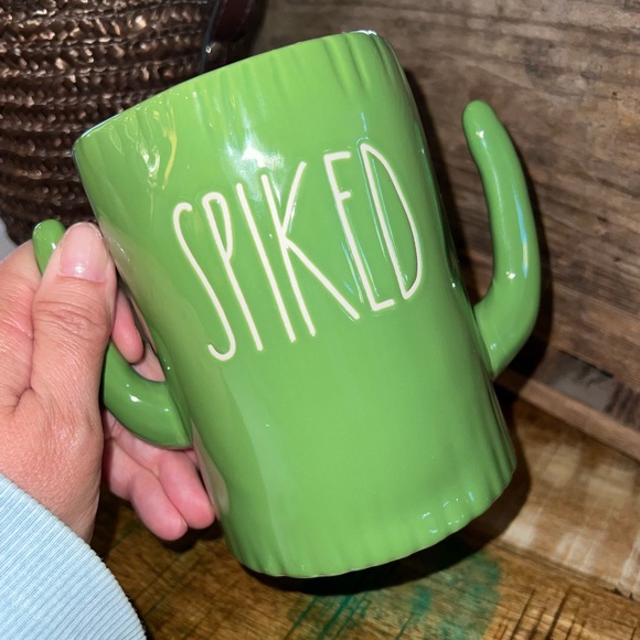 Rae Dunn SPIKED green cactus mug. NWT - Picture 2 of 5